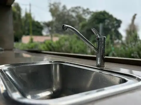 Casa 3 ambientes con 2 baños