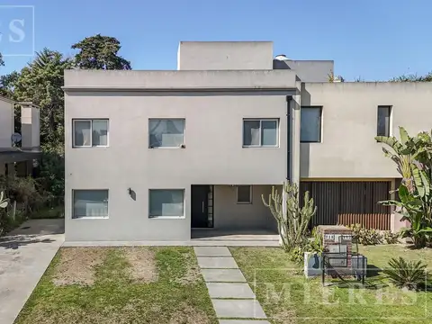 Casa en venta en Los Olivares