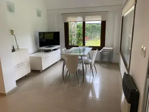 Casa en Country Banco Provincia