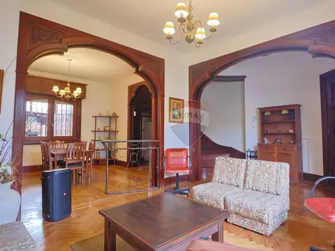 VENTA CASA 4 DORMITORIOS GARAJE BARBACOA PRADO