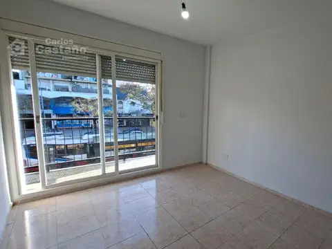 Departamento en Alquiler en Florida Mitre/Este, $ 790.000