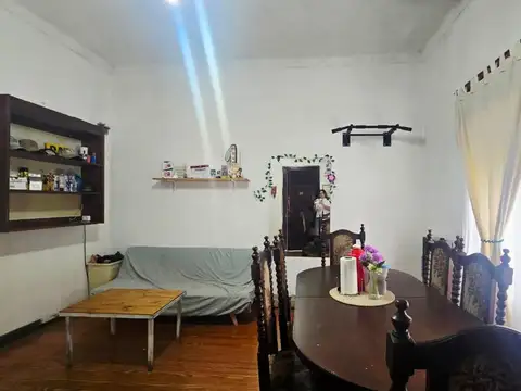 Casa en Venta en Morón, USD 100.000