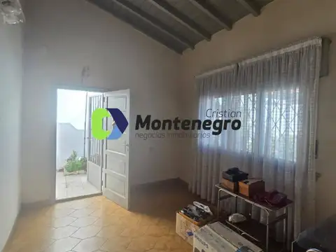CASA VENTA APTA A CREDITO HIPOTECARIO BERAZATEGUI