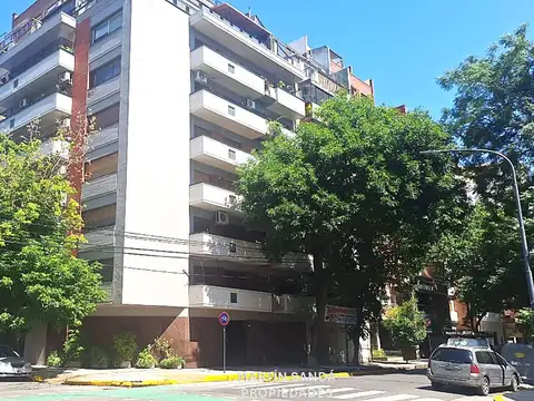 4 Ambientes con Cochera y Baulera - Valle y Puan - Super Luminoso