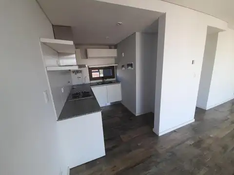 Alsina 2900 , Piso 5