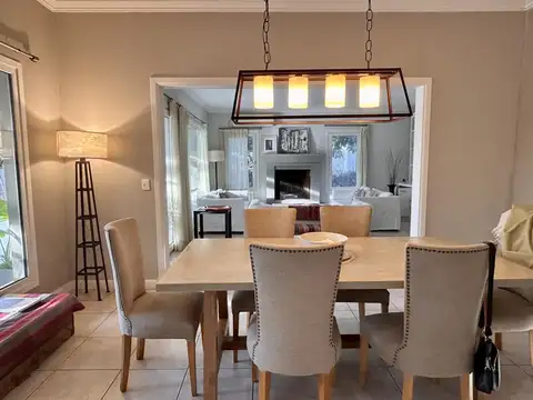 6 Meses - Casa en Alquiler Amoblada en Santa Bárbara