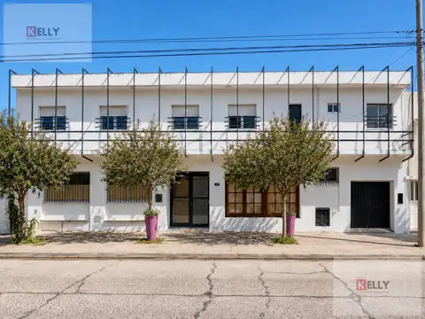 Edificio Comercial / Deposito | Centro de Campana