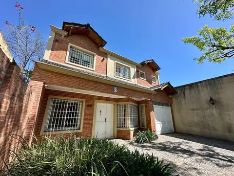 Casa en venta en Escobar   -   ID 5852