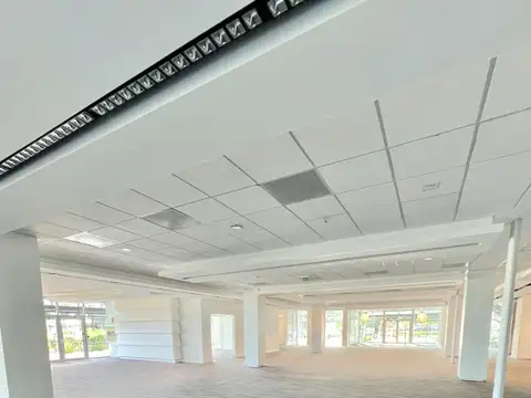 Oficina en Alquiler en Montevideo, USD 22.400