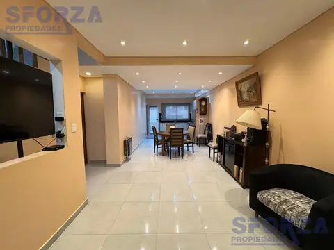 Venta triplex en Barrio cerrado