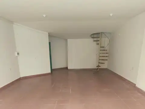 Local en Venta 55 años