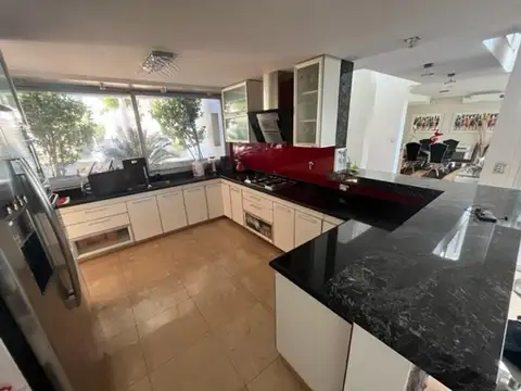 Casa de Categoría en Venta Ayres del Sur