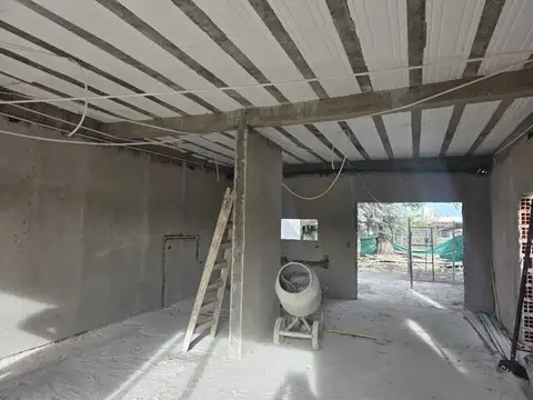 Casa en Venta en Pilar del Este - San Ramon, USD 150.000