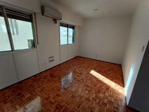 Departamento en Alquiler 50 años