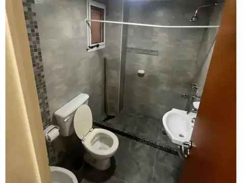 VENTA PERMUTA- MONOAMBIENTE CON COCHERA