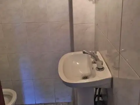 Depto Tipo Casa en Venta en Moron, USD 95.000