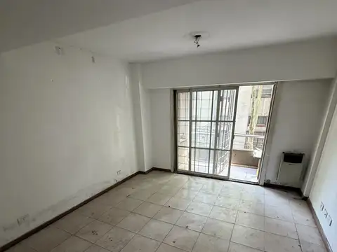 Nuestra Señora Del Buen Viaje 1000, Piso 2