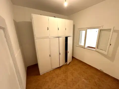 Depto Tipo Casa en Venta 60 años