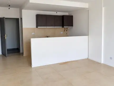 MONOAMBIENTE con BALCON/ LUZ NATURAL/ OPORTUNIDAD