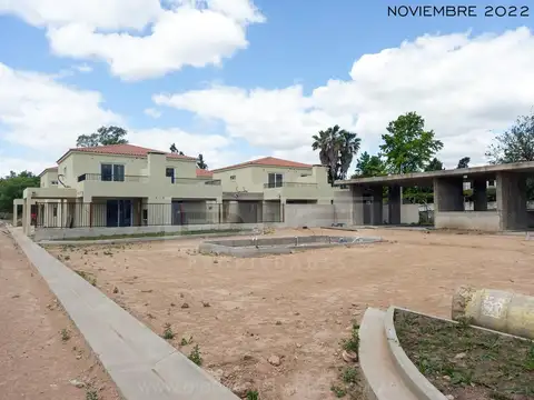 Casa - Countries/B.Cerrado (Pilar)