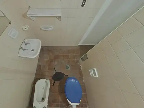 OFICINA EN ALQUILER SOBRE CALLE LAS HERAS CON TOUR VIRTUAL