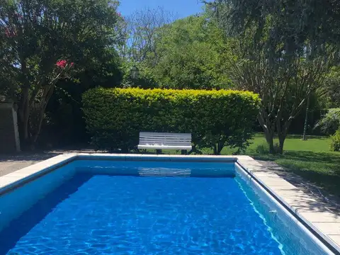 Casa en venta. City Bell