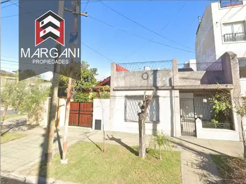 Casa 3 AMB s/ 2 Lotes 112 m2 C/U