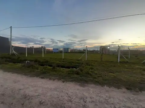 Terreno en Venta 25  mts Fondo