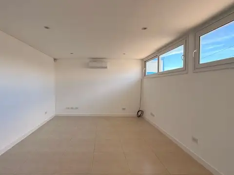 Oficina en Alquiler en San Jose, $ 600.000