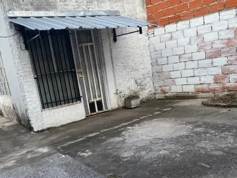 CASA 3 AMB. LOTE PROPIO