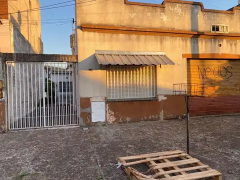 CASA 3 AMB. LOTE PROPIO