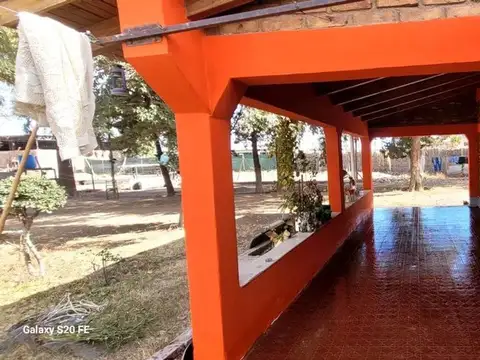 VENTA DE 2 CASAS EN TERRENO de 2.700 m2