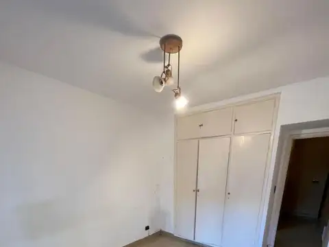 Casa en venta 5 ambientes con garage y parque - Colinas de Peralta Ramos