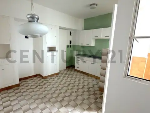 Maipu 600, Piso 4