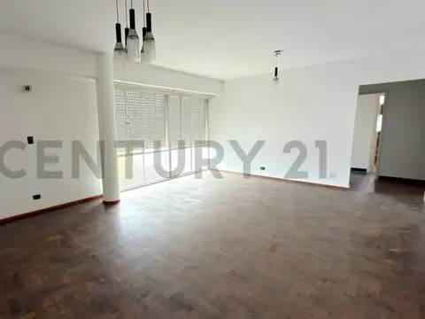 Departamento céntrico de 4 ambientes en ubicación privilegiada
