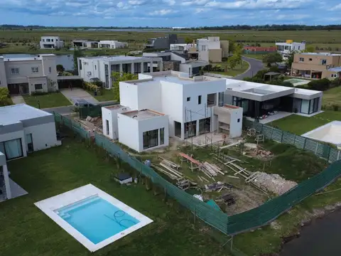 Casa en Venta A Estrenar