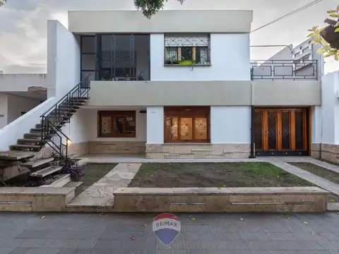 VENTA CASA + DEPTO BARRIO LOS NARANJOS CORDOBA