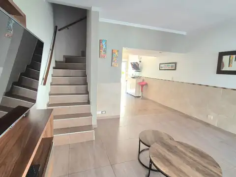 Depto Tipo Casa en Venta de 3 dormitorios