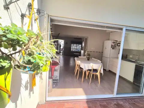 Depto Tipo Casa en Venta 6 años