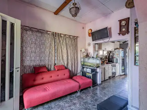 Casa 7 ambientes con 3 baños