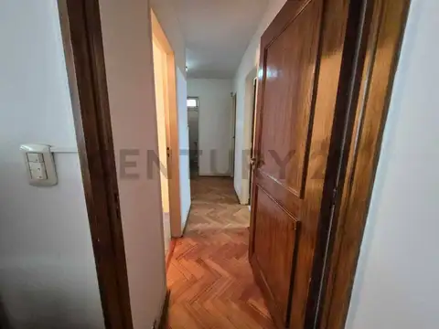 VENTA  DEPARTAMENTO 4 AMBIENTES MAS DEPENDENCIA Y BALCON  EN BELGRANO.