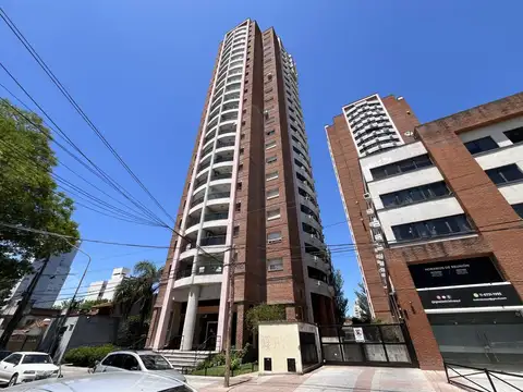 Conerlio Saavedra 1100, Piso 5