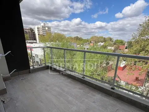 Departamento en Alquiler en Villa Ballester, $ 2.200.000