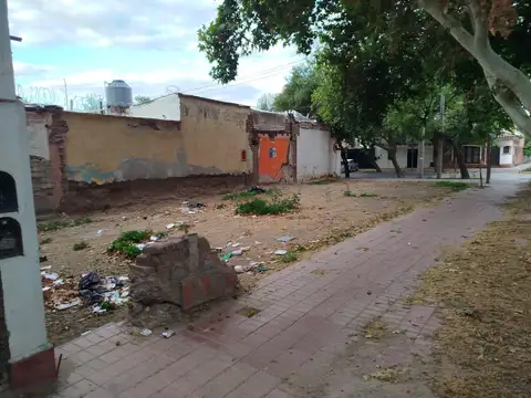 Terreno en Venta 10  mts Fondo