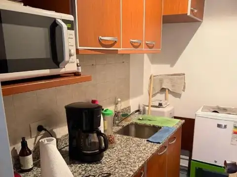 Oficina en Alquiler al Este