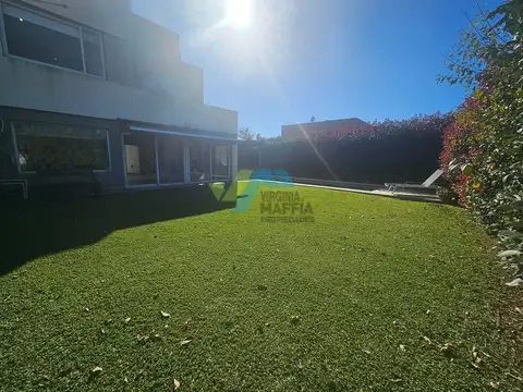 Casa en Venta en Pilar del Este - Casas del Este, USD 172.000