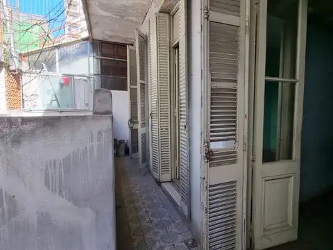 Depto Tipo Casa en Venta 60 años