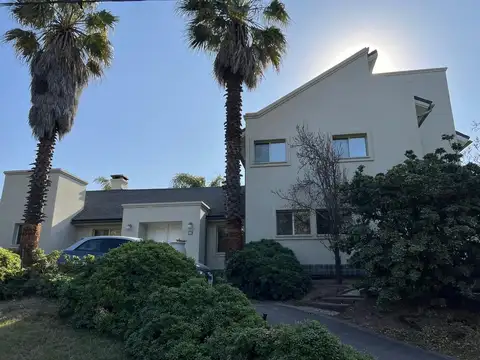 Casa en country Las Delicias