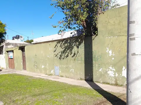 2 casas en block en La Tablada en venta
