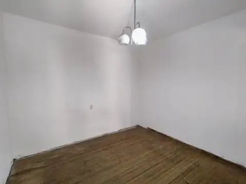 PH DE 2 AMBIENTES CON PATIO Y TERRAZA COMPARTIDA